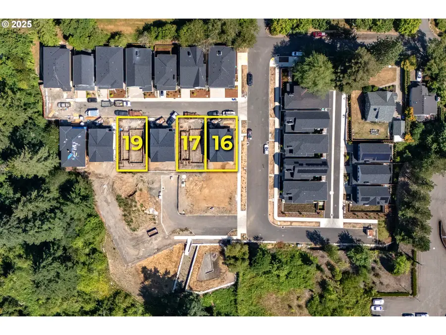 7737 SW 42nd Ave #17, Portland, OR 97219 - Image #2