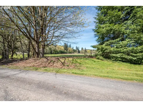100 Magpie Dr, CastleRock, WA 98611