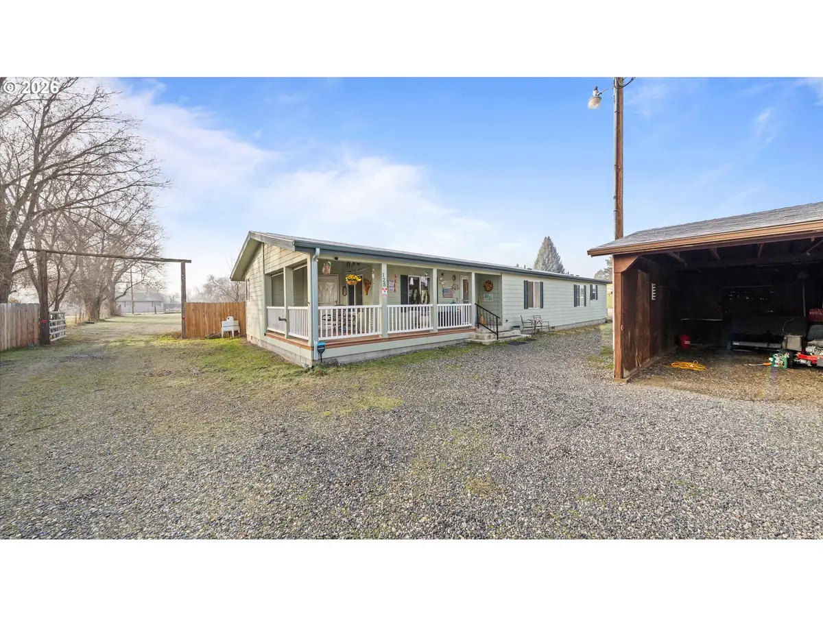 125 Myer Ave, Irrigon, OR 97844 - Image #1