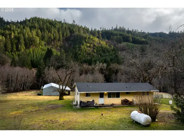 467 Slide Creek Rd, MyrtleCreek, OR 97457