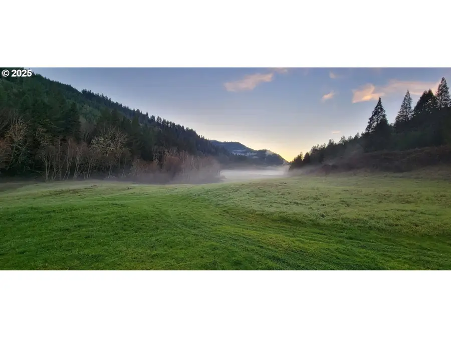 467 Slide Creek Rd, Myrtle Creek Riddle, OR 97457 - Image #2