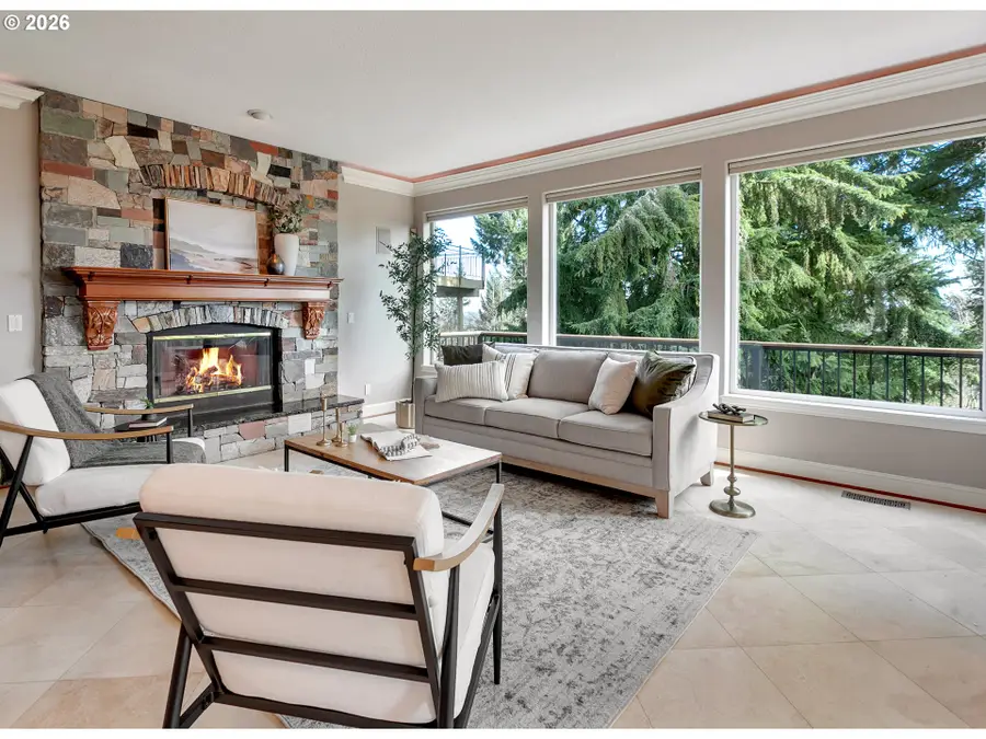 19784 Wildwood Dr, Northwest Clackamas, OR 97068 - #3