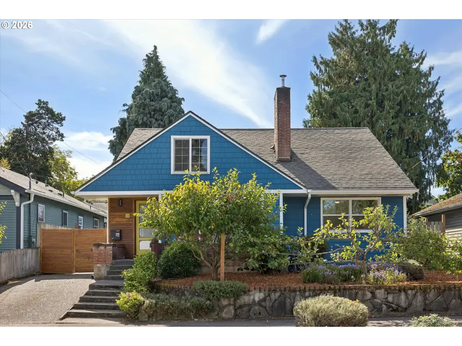 26 NE Stafford St, Portland, OR 97211 - #2