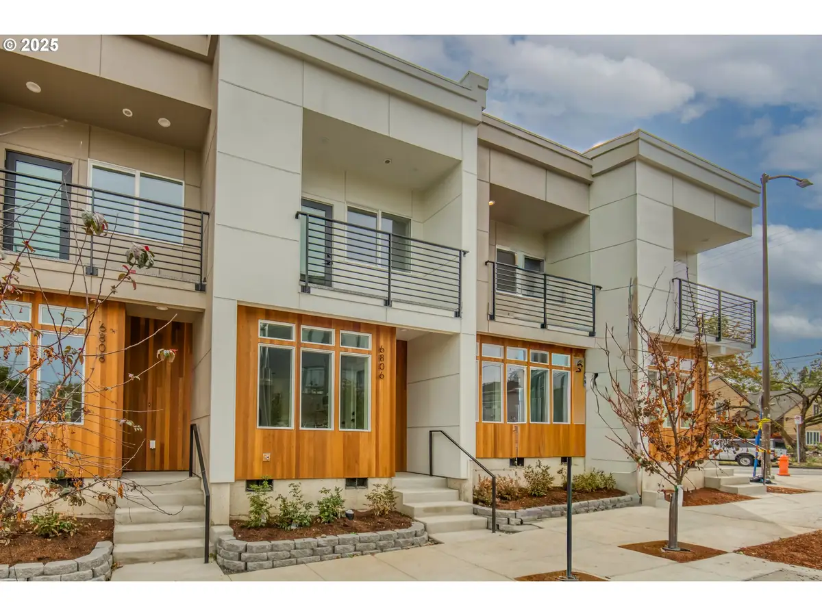 6806 NE 6th Ave, Portland, OR 97211 - Image #1
