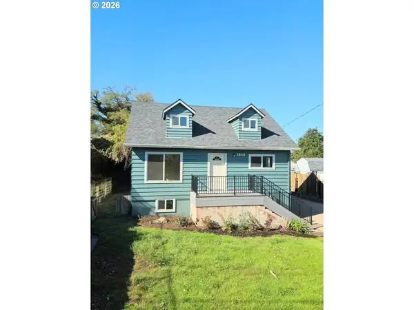 1309 Van Buren St, OregonCity, OR 97045