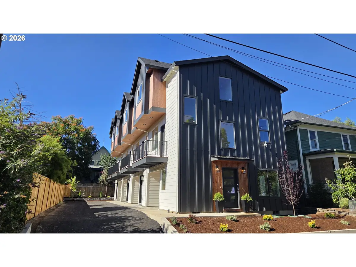 1521 SE Tenino St, Portland, OR 97202 - #1