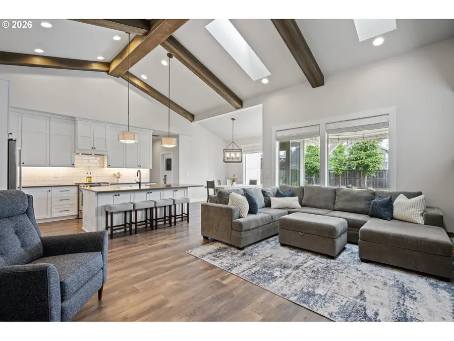1581 Umpqua Ave, Eugene, OR 97408 - #3