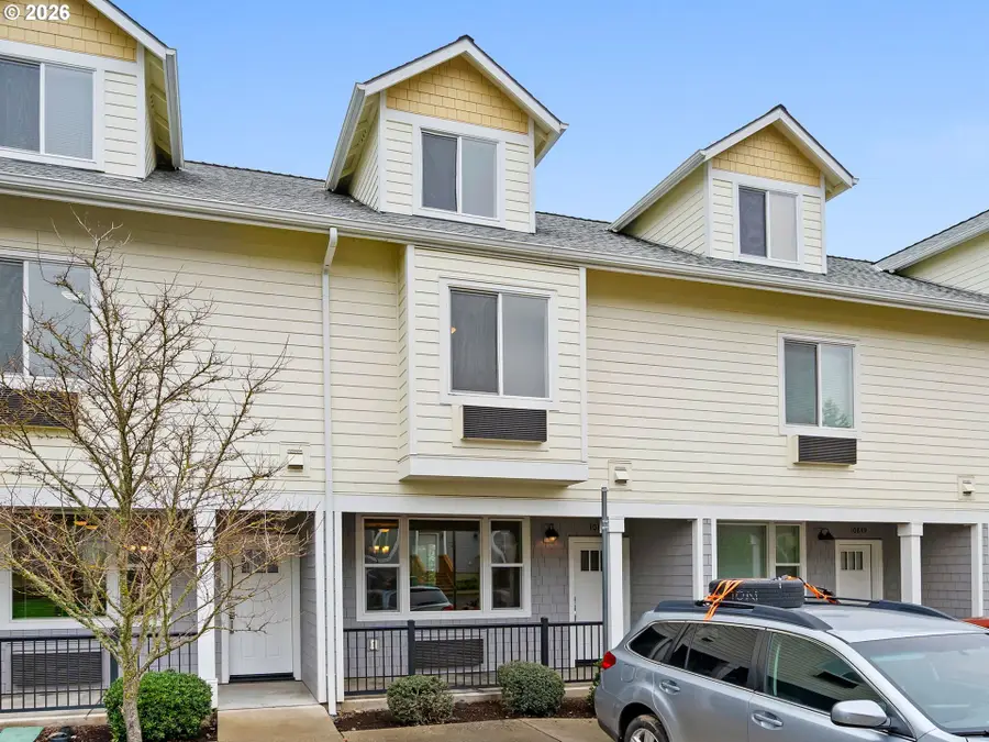 10845 E Burnside St, Portland, OR 97216 - #2