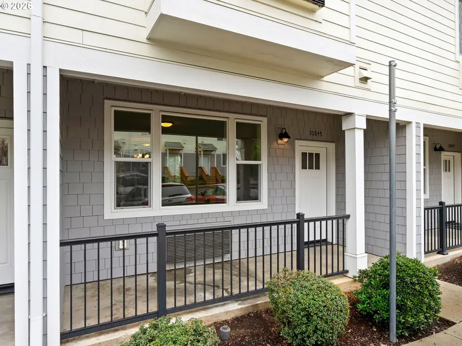 10845 E Burnside St, Portland, OR 97216 - #3