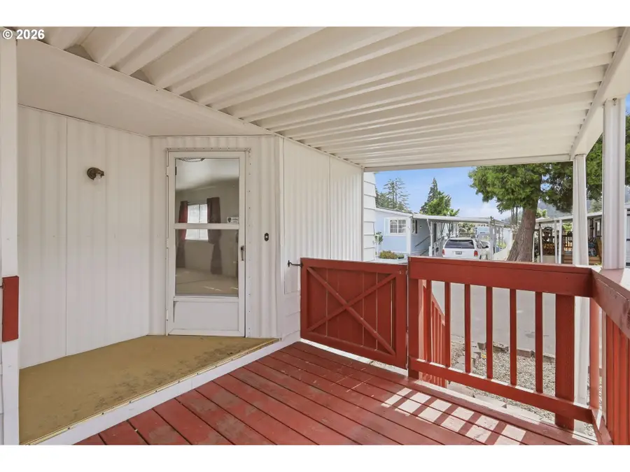 5335 Main St #208, Springfield, OR 97478 - #2