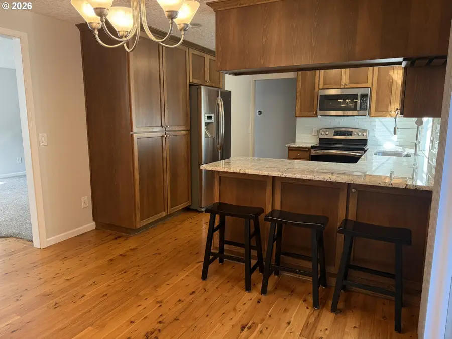 8412 SW 30th Ave, Portland, OR 97219 - #3