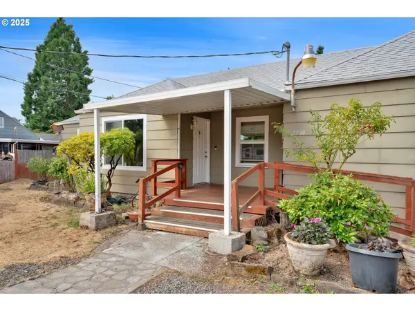 2240 5th St, Springfield, OR 97477