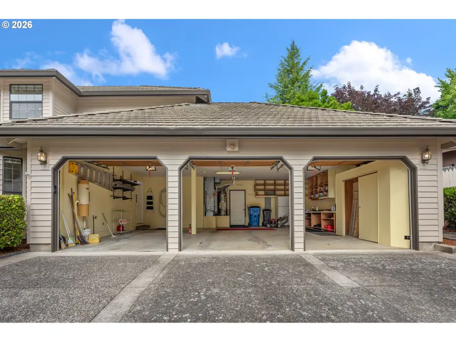 2216 SE 130th Ave, Vancouver, WA 98683 - #2