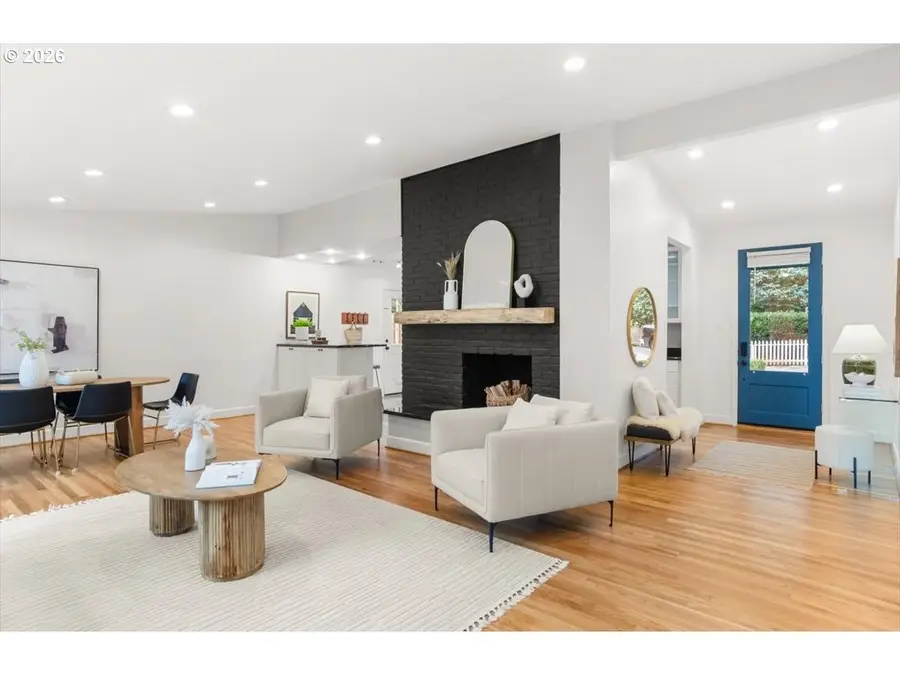 2622 SW Davenport Ct, Portland, OR 97201 - #2