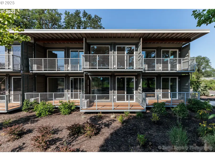 245 N 7th St #2, Saint Helens, OR 97051 - Image #3