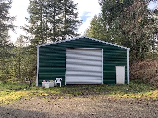 1424 Cavitt Creek Rd, Glide, OR 97443 - Image #3