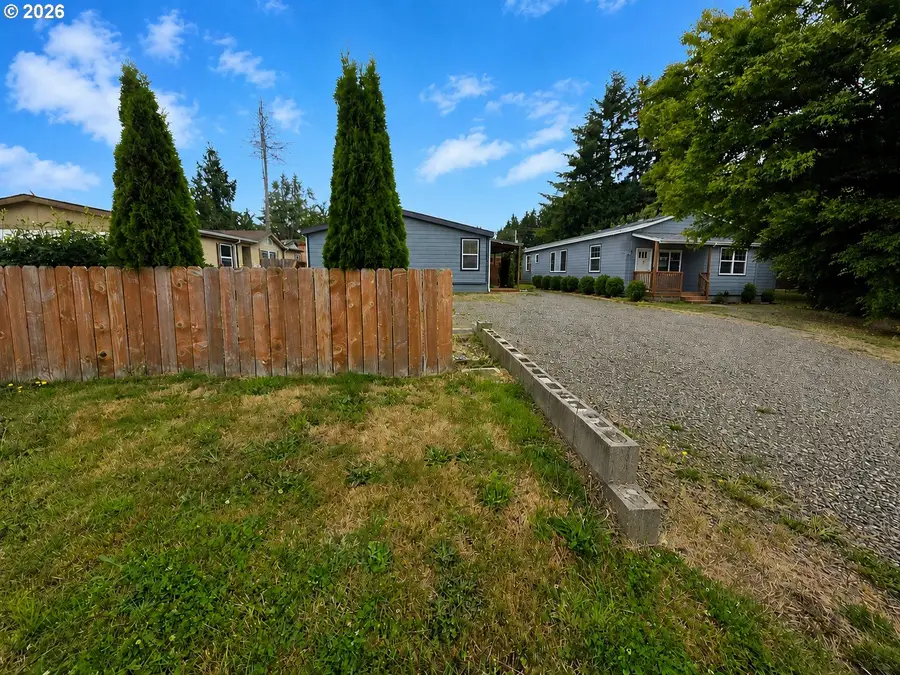 338 SE Egbert Ave, Siletz, OR 97380 - #2