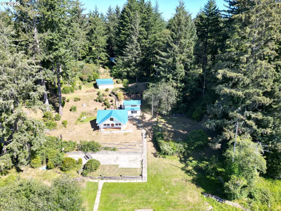 83187 Clear Lake Rd, Florence, OR 97439 - #2