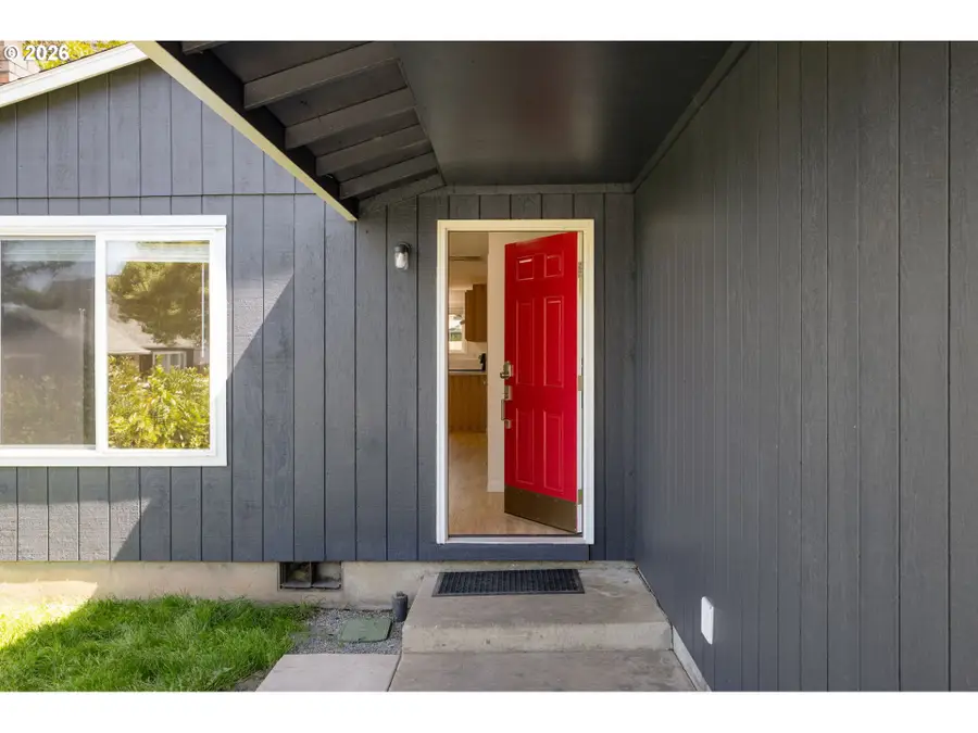 1082 SW 179th Ave, Beaverton, OR 97003 - #3