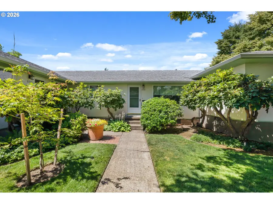 2940 SE Brooklyn St, Portland, OR 97202 - #2