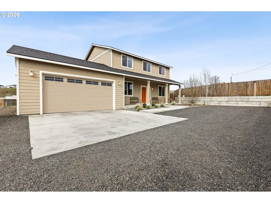 1394 SW Tutuilla Rd, Pendleton, OR 97801 - #3