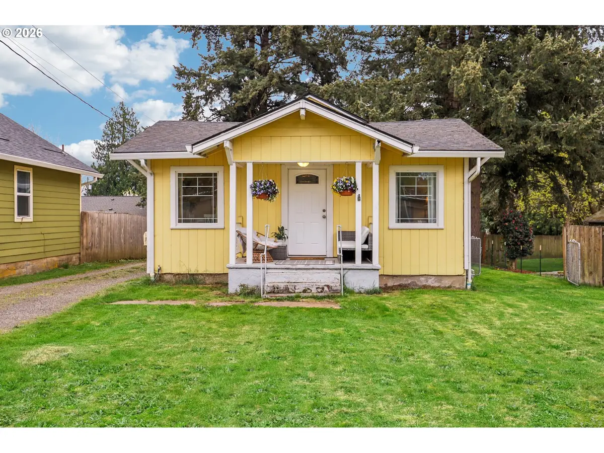 1820 SE 6th Ave, Camas, WA 98607 - #1