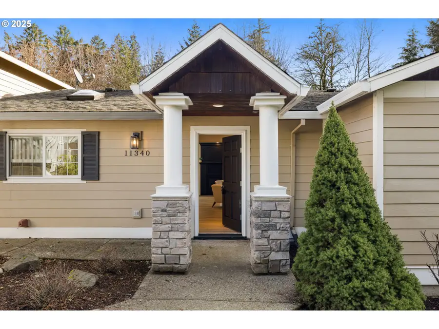 11340 NW Pumpkin Ct, Beaverton Hillsboro, OR 97229 - Image #2