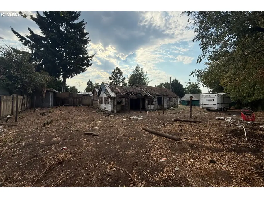 2799 Bell Ave, Eugene, OR 97401 - Image #3