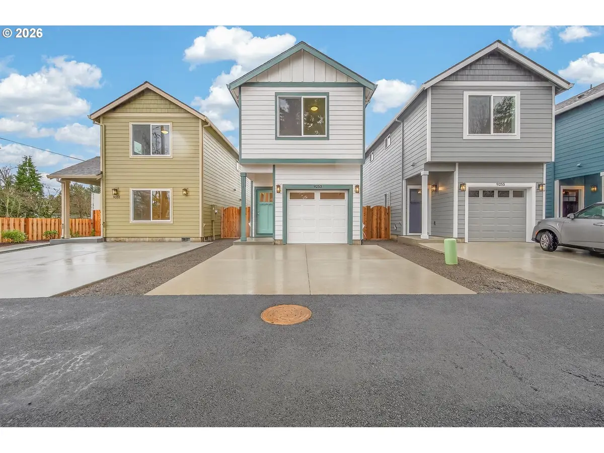 9253 E Burnside St, Portland, OR 97216 - #1