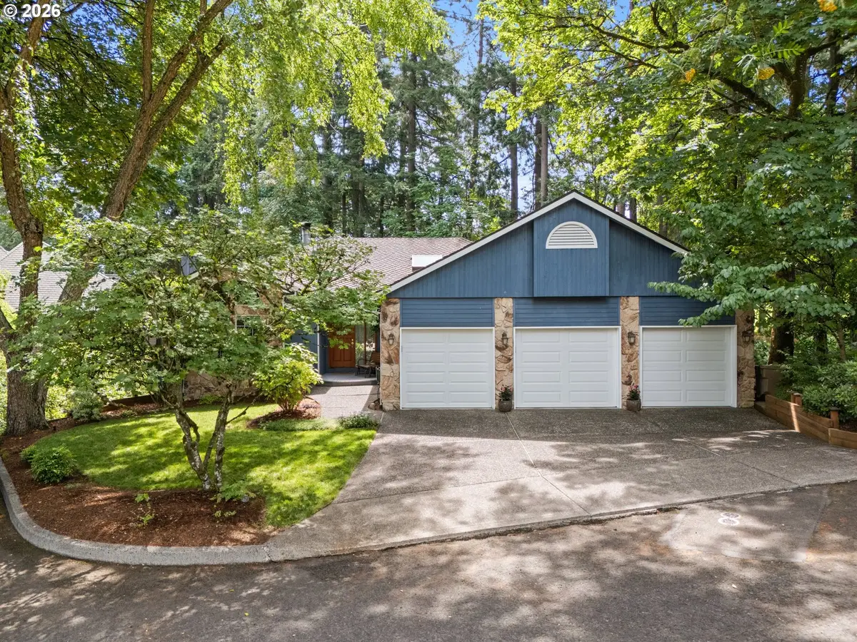 14230 Dolph Ct, Lake Oswego, OR 97034 - #1