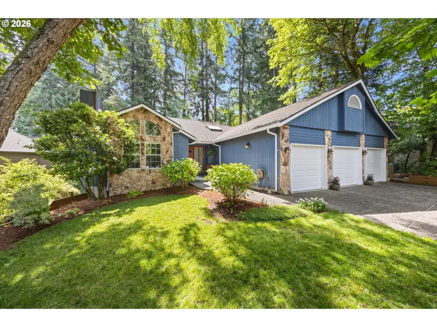 14230 Dolph Ct, Lake Oswego, OR 97034 - #2