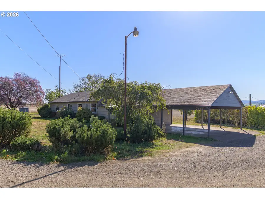 7115 Red Prairie Rd, Sheridan, OR 97378 - #3