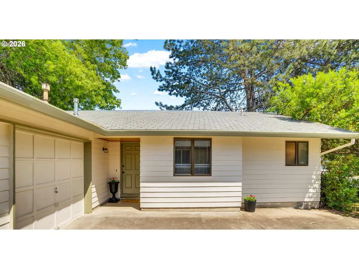 19909 SW Southview St, Beaverton, OR 97078 - #1