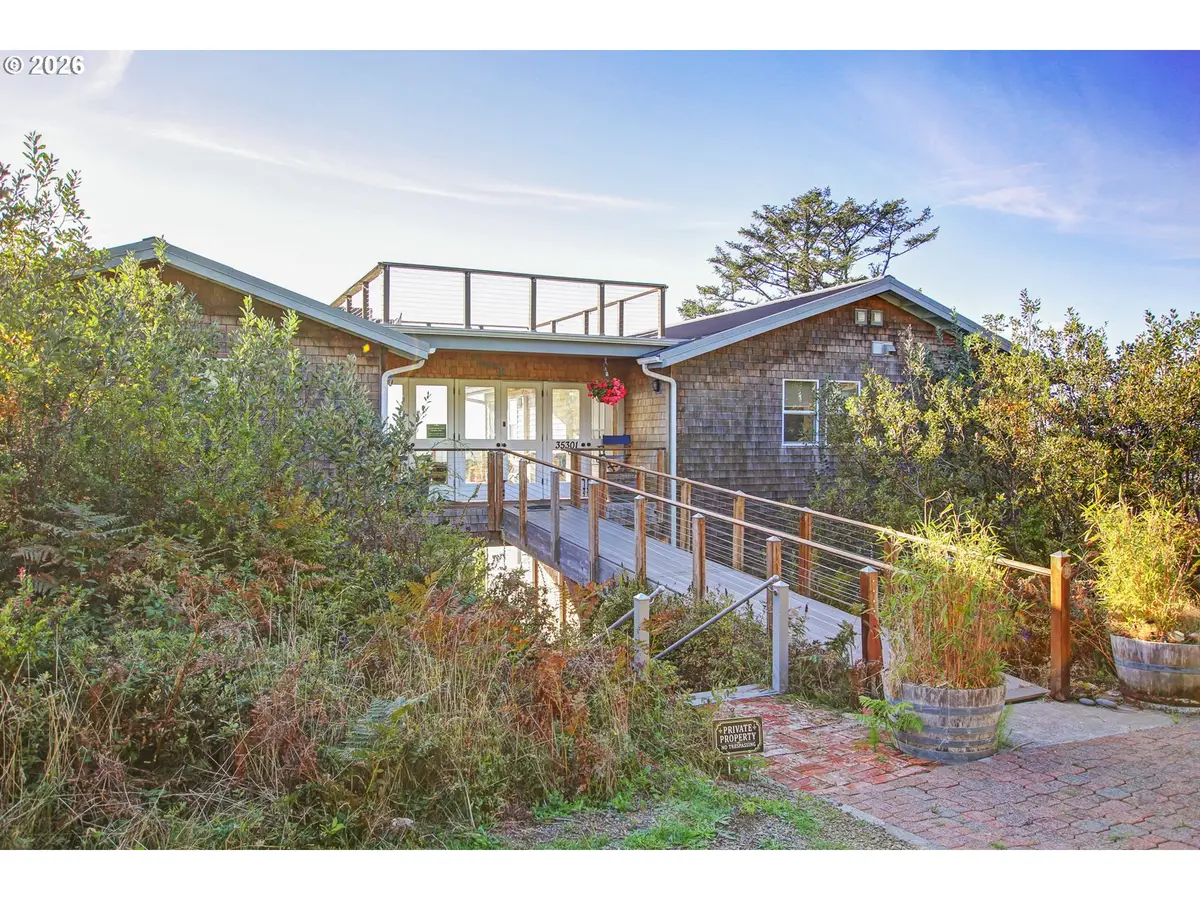 35302 I Pl, Long Beach North Beach Peninsula, WA 98640 - #1