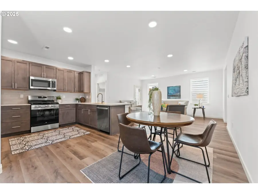 5184 Holly St, Springfield, OR 97478 - Image #2