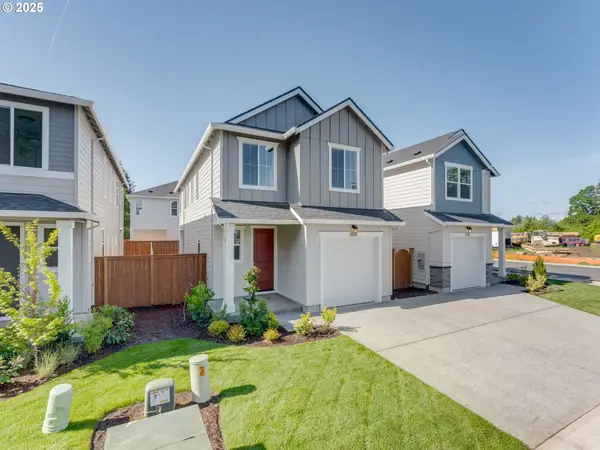 526 SW 23rd St, BattleGround, WA 98604