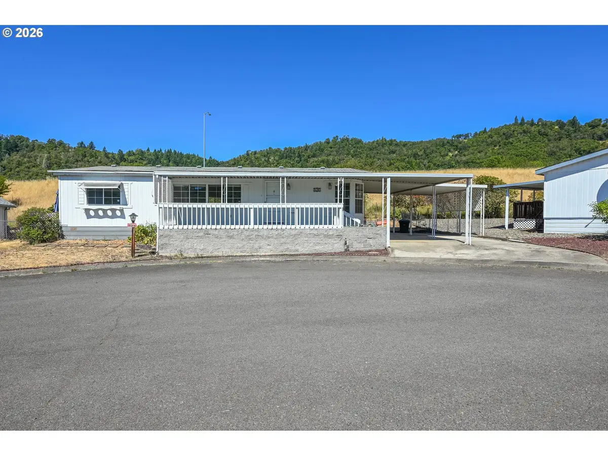 520 Shadow Ranch, Roseburg, OR 97470 - #1