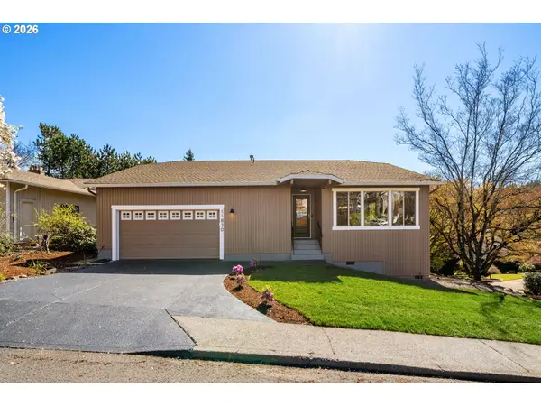 11830 SE Hobart Ct, HappyValley, OR 97086