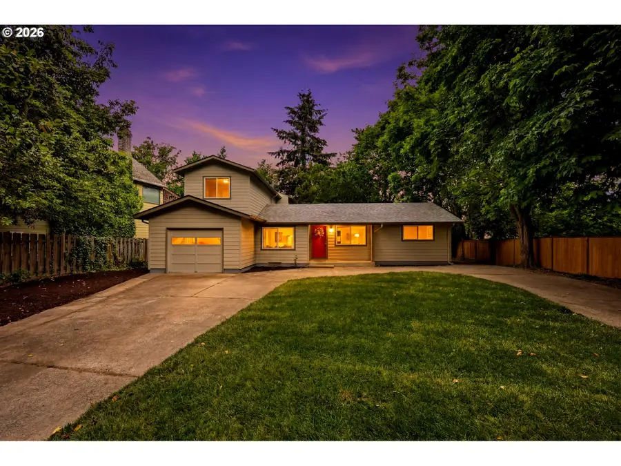 5325 SE Hull Ave, Milwaukie, OR 97267 - #2