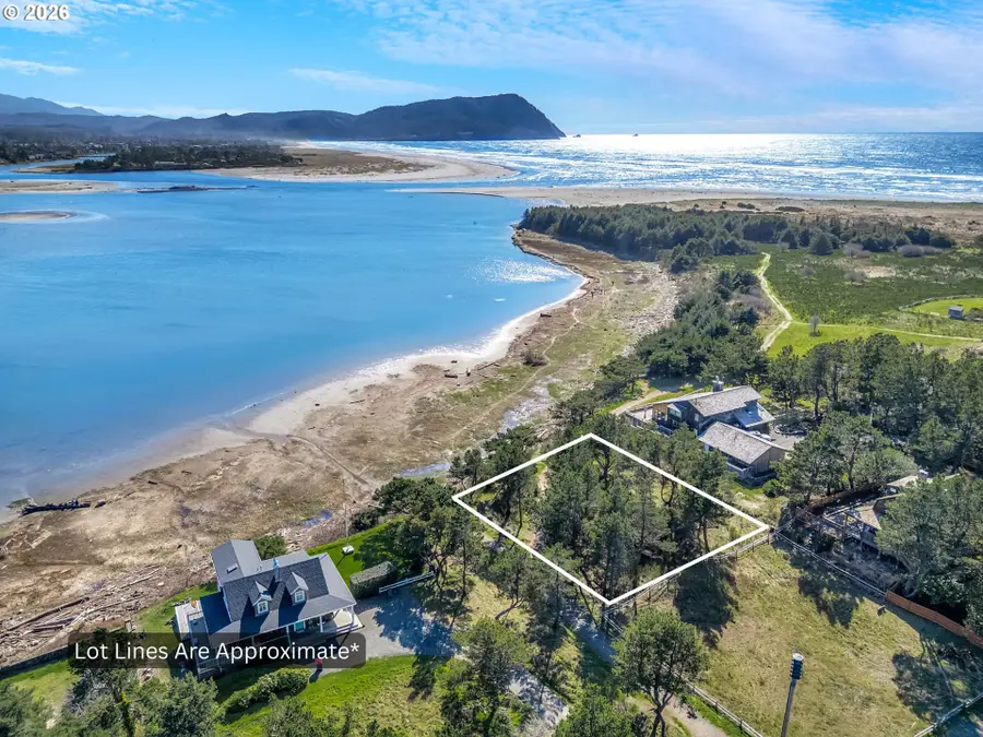 Wellington Ave, Gearhart, OR 97138 - #2