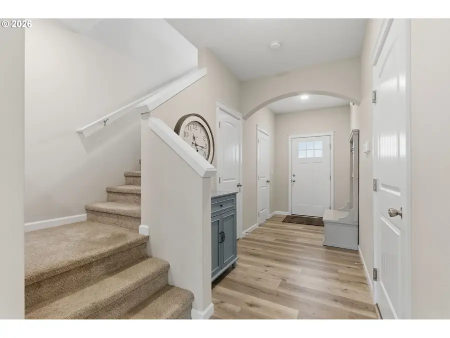 21180 Peyton Cir, Aurora, OR 97002 - #3