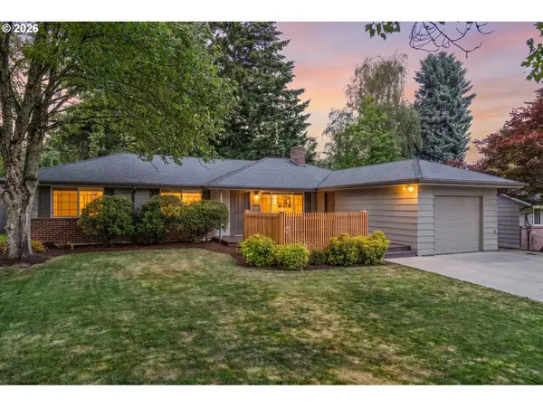 2140 SW Knollcrest Dr, Portland, OR 97225