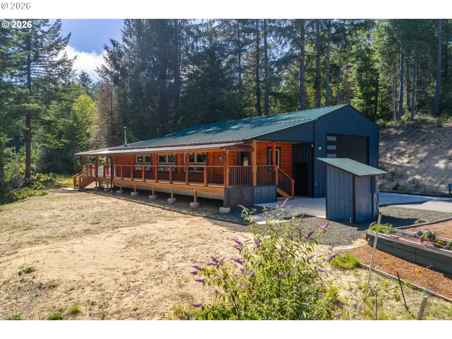 94278 Shotgun Dr, Saunders Lake, OR 97459 - #3