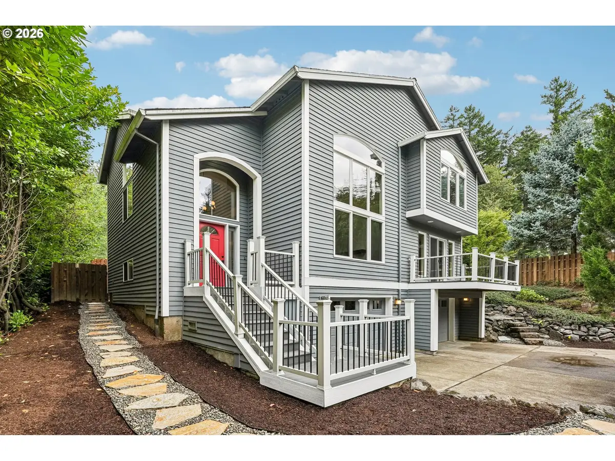 9567 SW Spring Crest Dr, Portland, OR 97225 - #1