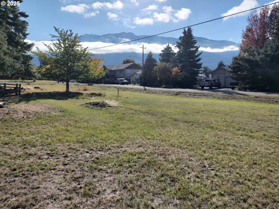 Main St, Joseph, OR 97846 - Image #3