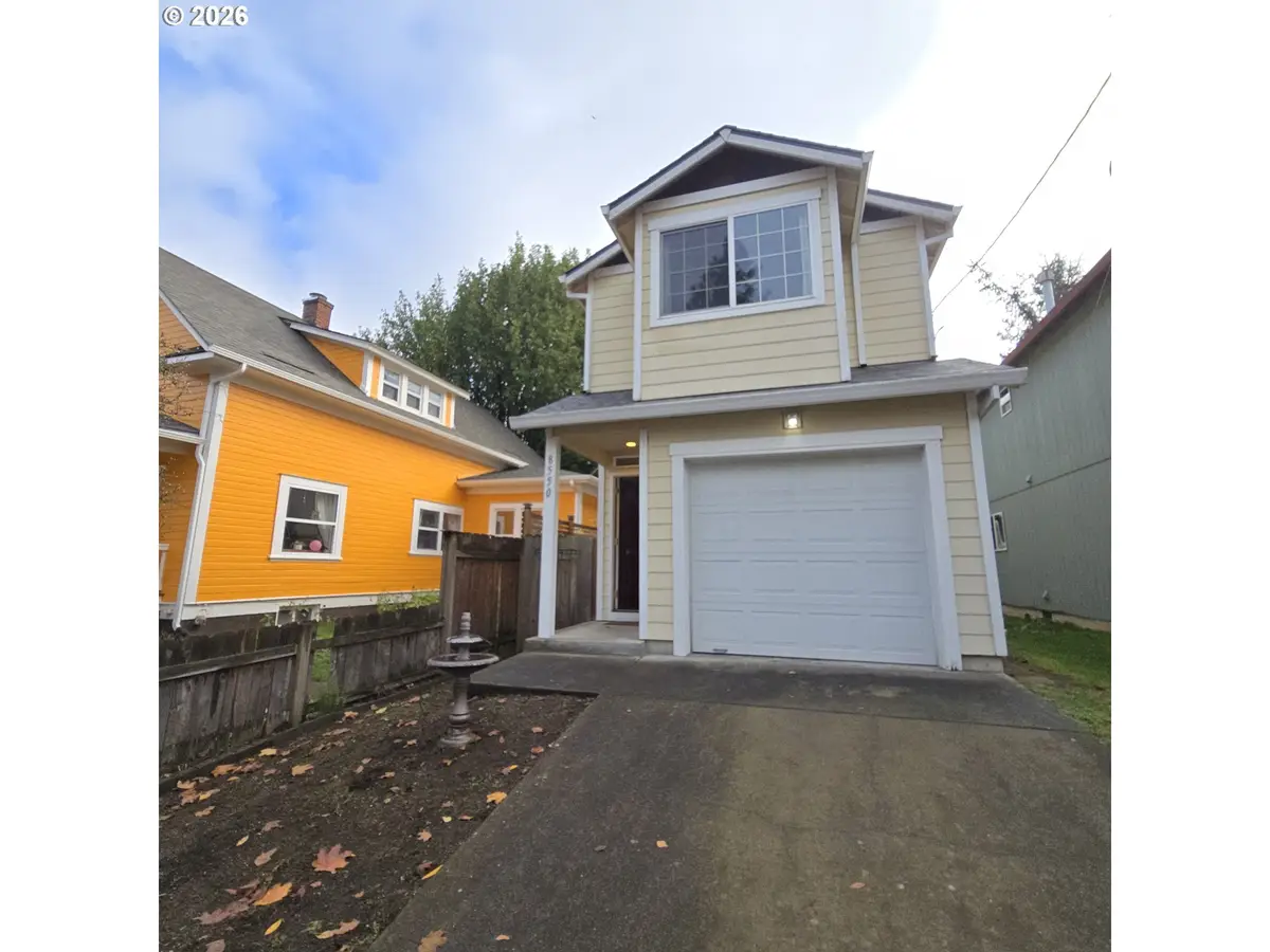 8550 N Allegheny Ave, Portland, OR 97203 - #1