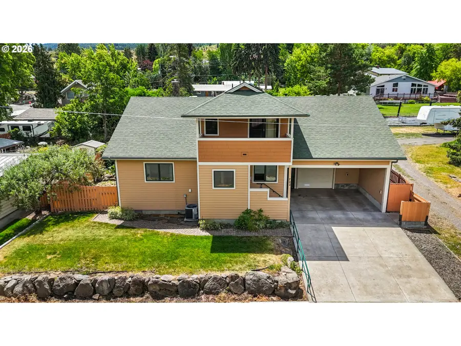 702 B Ave, La Grande, OR 97850 - #2