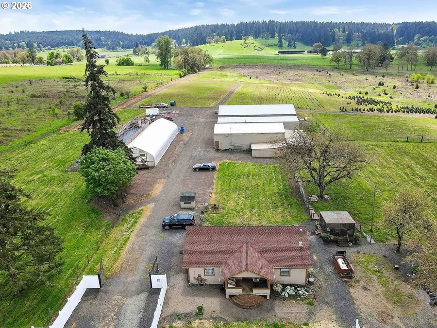 38591 Gilkey Rd, Scio, OR 97374 - #3