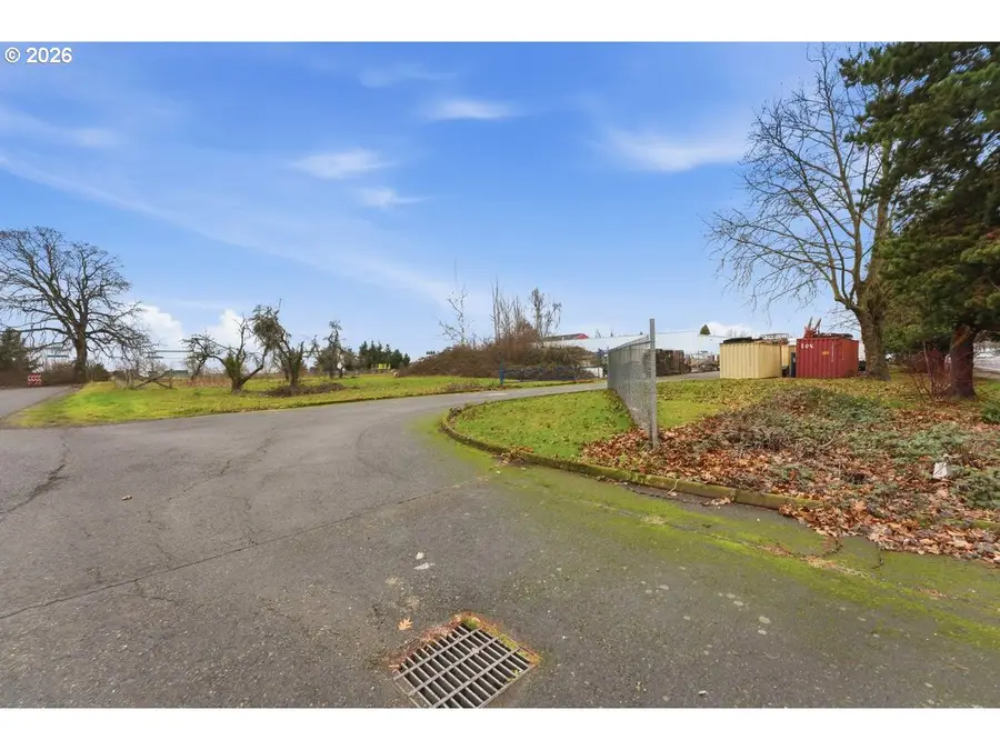 NE Airport Way, Portland, OR 97230 - Image #2