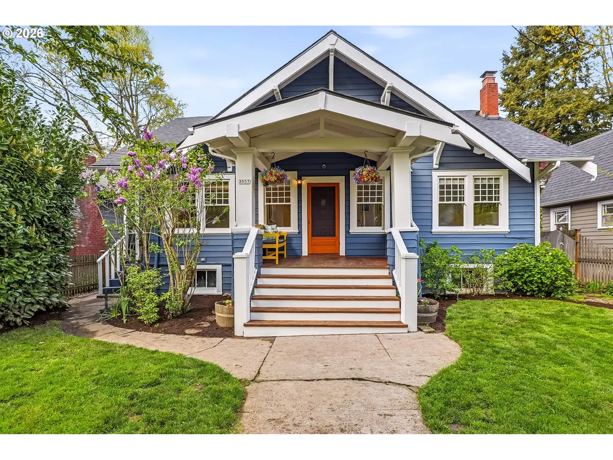 3557 NE Hollyrood Ct, Portland, OR 97212 - #1